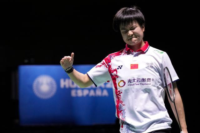 b体育-世锦赛国羽男双女双争冠 何冰娇张艺曼获女单铜牌